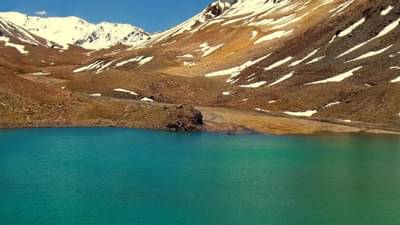 मनालीपासून 71 किमी अंतरावर असलेल्या या सुंदर हिल स्टेशनला पावसाळ्यात एकदा नक्की भेट द्या