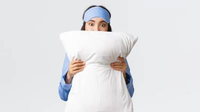 उशीलाही असते एक्सपायरी डेट? जाणून घ्या बदलण्याची योग्य वेळ, अन्यथा...