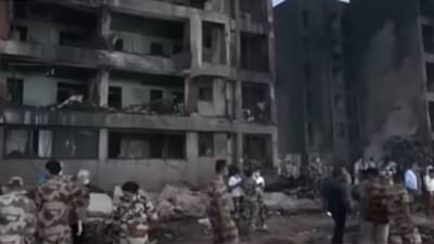 Ahmedabad Plane Crash : माझं कुटुंब वाचलं पण..; नातवासाठी आजीचा आक्रोश