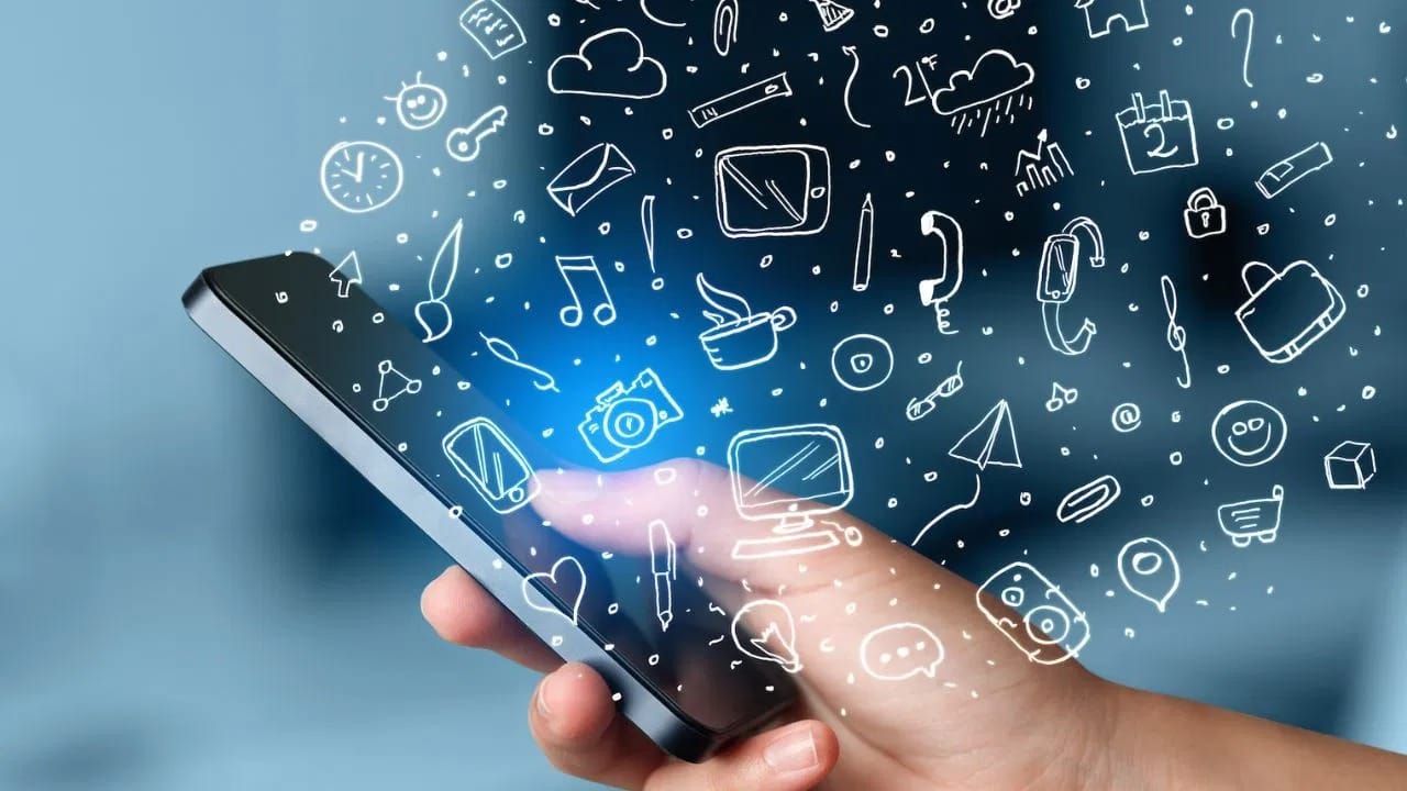 भारत सरकारच्या पंतप्रधान वाय-फाय अ‍ॅक्सेस नेटवर्क इंटरफेस (PM-WANI) ही नवी योजना सुरु केली आहे. या योजनेद्वारे तुम्हाला इंटरनेट डेटा विकून हजारो रुपये कमवता येणार आहेत.