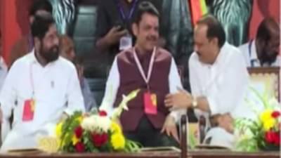 Saamna Editorial : मिंध्यांवरच तोंड दाबून बुक्क्यांचा मार; सामनातून फडणवीस सरकारवर ताशेरे