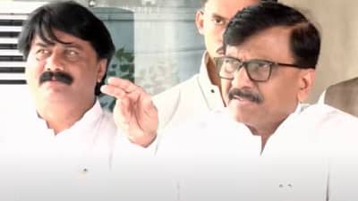 Sanjay Raut : महापालिका जिंकण्यासाठी वॉर्ड फोडले जातील, संजय राऊत यांचा गंभीर आरोप