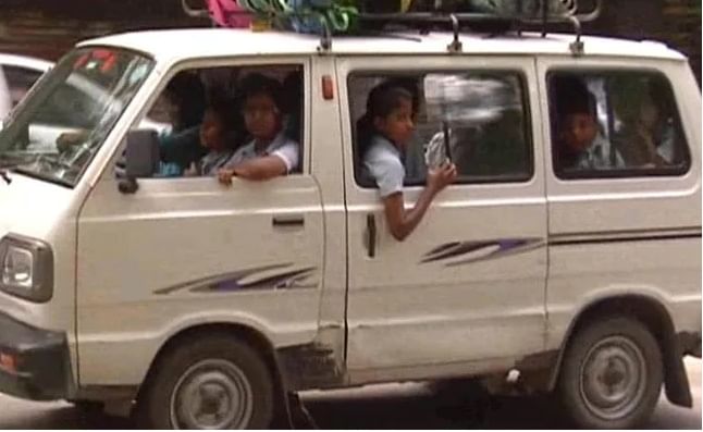 राज्यसरकारच्या स्कूल बस आचारसंहितेला बसचालक-मालक असोशिएशनचा स्पीड ब्रेक