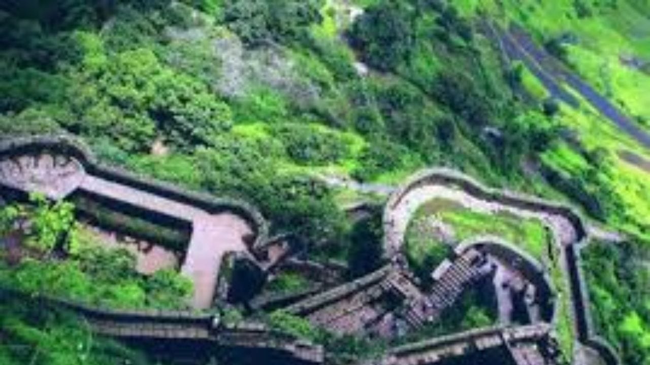 पर्यटकांसाठी खुशखबर, शिवराज्याभिषेक दिनाच्या पूर्वी सिंहगड किल्ला पुन्हा खुला, आता भटकंतीचा आनंद वाढणार कारण...