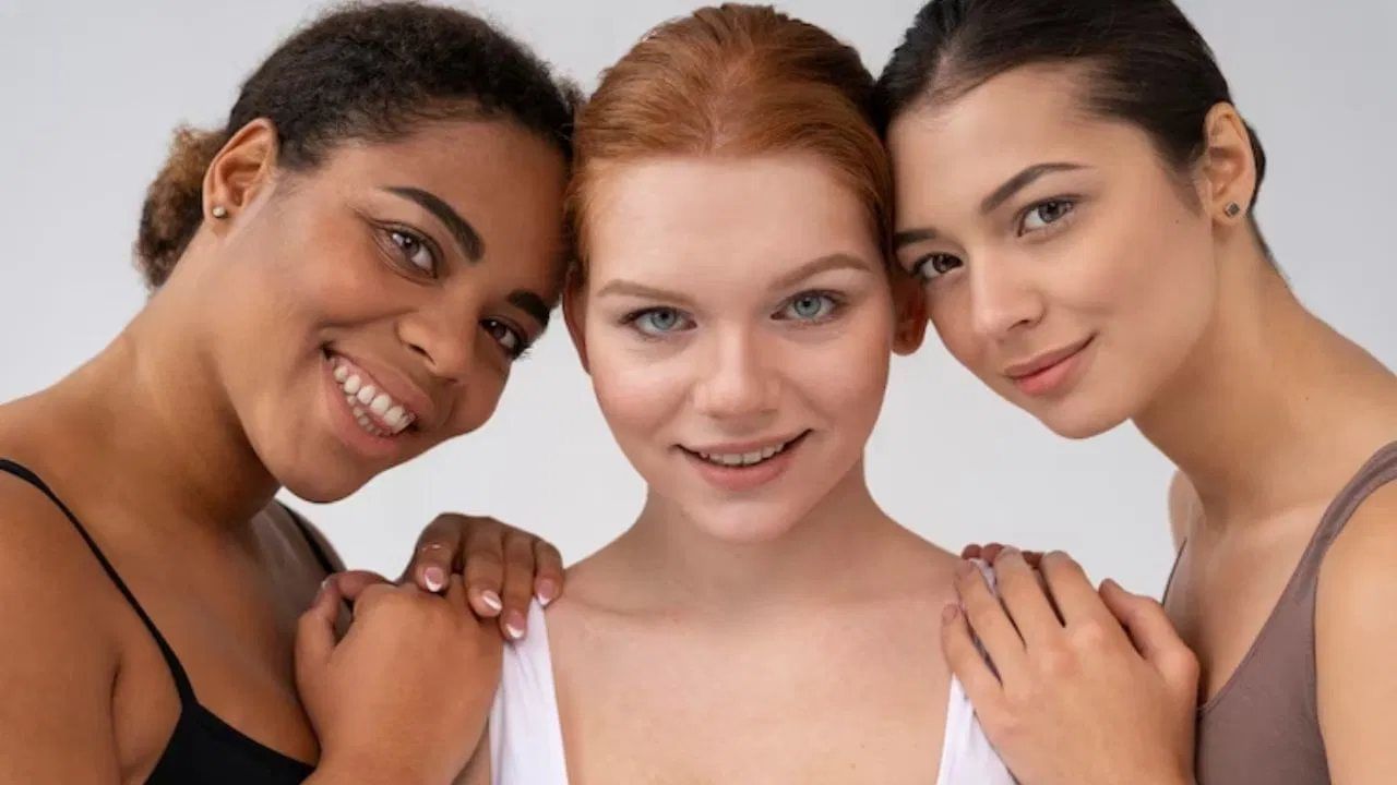 तुमच्या त्वचेचा प्रकारानुसार मॉइश्चरायझर कसे निवडाल? तज्ज्ञ म्हणतात...