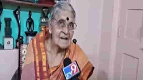 Tara Bhawalkar : कमी वयात विद्यार्थ्यांवर 3 भाषा लादू नका – तारा भवाळकर