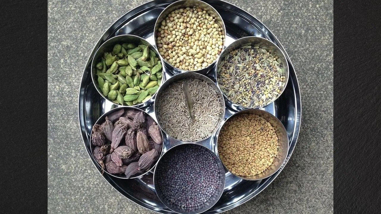 हा भारतीय मसाला जगभर लोकप्रिय, मसाल्यामुळे पदार्थाला येत आणखी चव