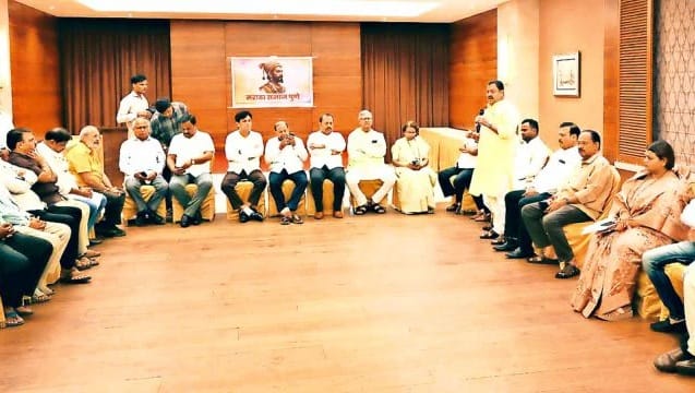 मराठा समाजाने तयार केली विवाह आचार संहिता, हुंडा घेणाऱ्यांशी आता....