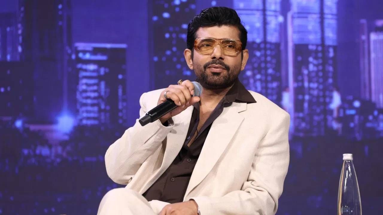 News9 Global Summit : आधी असिस्टंट डिरेक्टर, क्षणात बदललं नशीब अन् आज हेडलाइन्समध्ये नाव... विनीत कुमार सिंहने काय सांगितलं ?