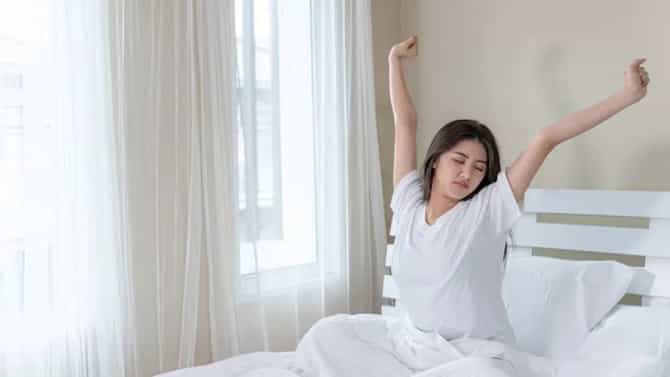 Vastu Tips : झोपेतून उठताच या 4 गोष्टी दिसल्या तर समजून जा तुमचा संपूर्ण दिवस वाईट जाणार, वास्तुशास्त्र काय सांगतं?