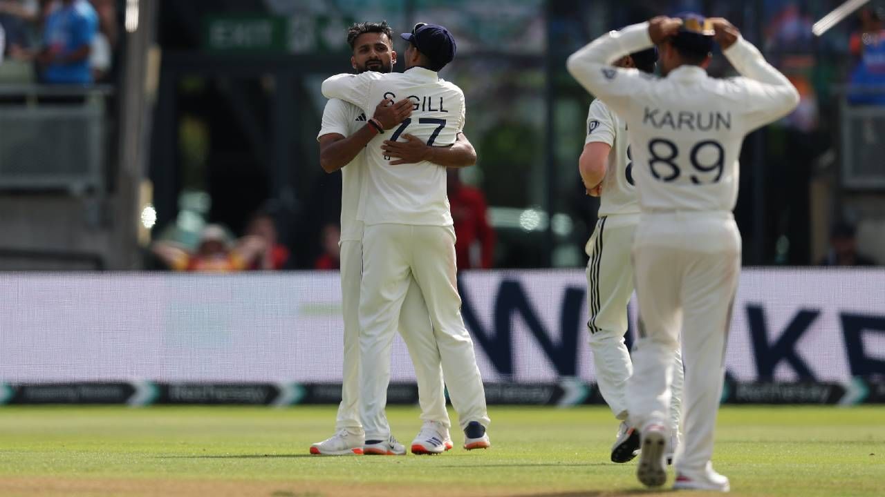 Video : ब्रूक-स्मिथची जोडी आकाश दीपने अशी फोडली, नवा चेंडू मिळताच केली कमाल Video : ब्रूक-स्मिथची जोडी आकाश दीपने अशी फोडली, नवा चेंडू मिळताच केली कमाल