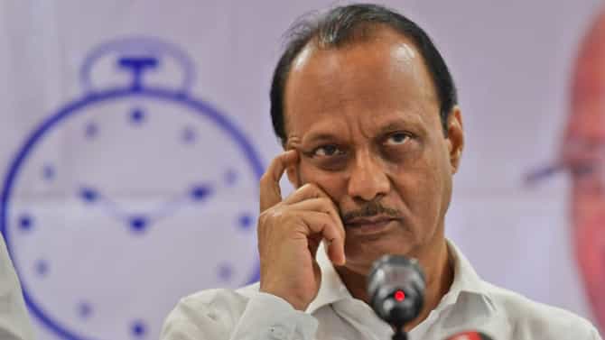 माझी जात आडवी आली म्हणून मंत्रिपद मिळालं नाही, राष्ट्रवादीचा बडा नेता अजितदादांवर नाराज