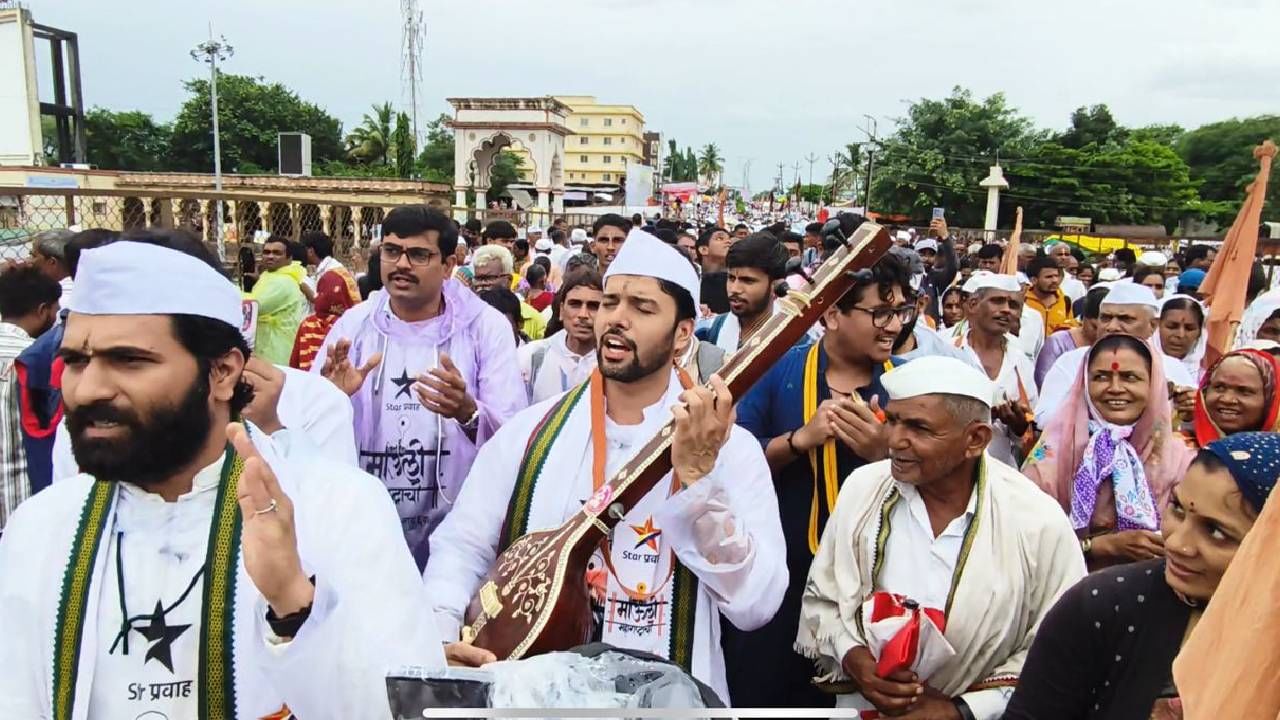 डोळ्यांतून अश्रू वाहू लागले, शरीरात विजेसारखी ऊर्जा संचारली..; 'ठरलं तर मग' फेम अभिनेत्याने सांगितला वारीचा विलक्षण अनुभव