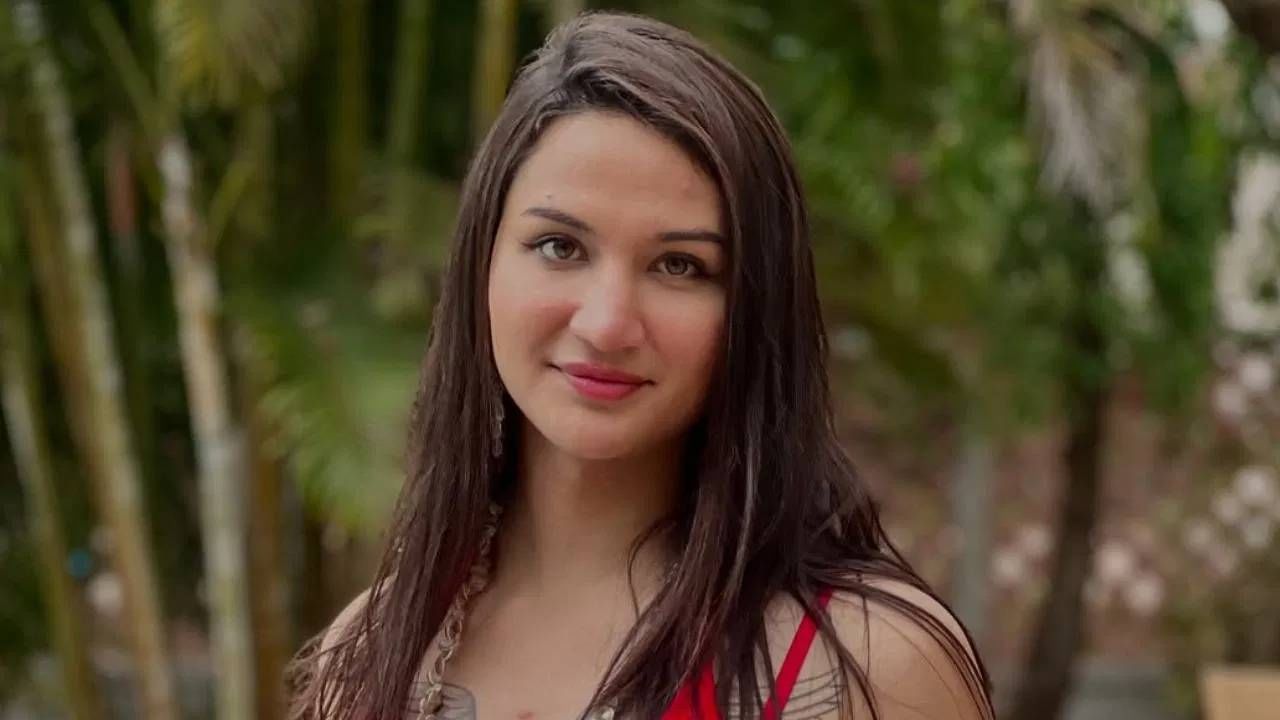 Anaya Bangar : अनाया बांगर पुन्हा बनणार मुलगा ? समोर येऊन स्पष्टच सांगितलं... Anaya Bangar : अनाया बांगर पुन्हा बनणार मुलगा ? समोर येऊन स्पष्टच सांगितलं...