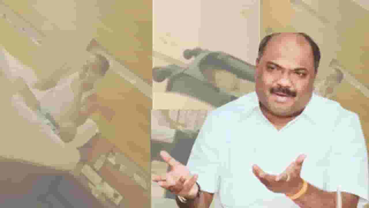 Anil Parab : चड्डी, बनियन गँग उघडी-नागडी फिरतेय, त्यांना कपडे द्या; अनिल परबांनी चांगलच सुनावलं