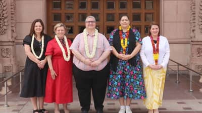 ऑस्ट्रेलियन खासदारांच्या शिष्टमंडळाने अक्षरधाम मंदिराला दिली भेट, स्थापत्यशैलीने झाले प्रभावित