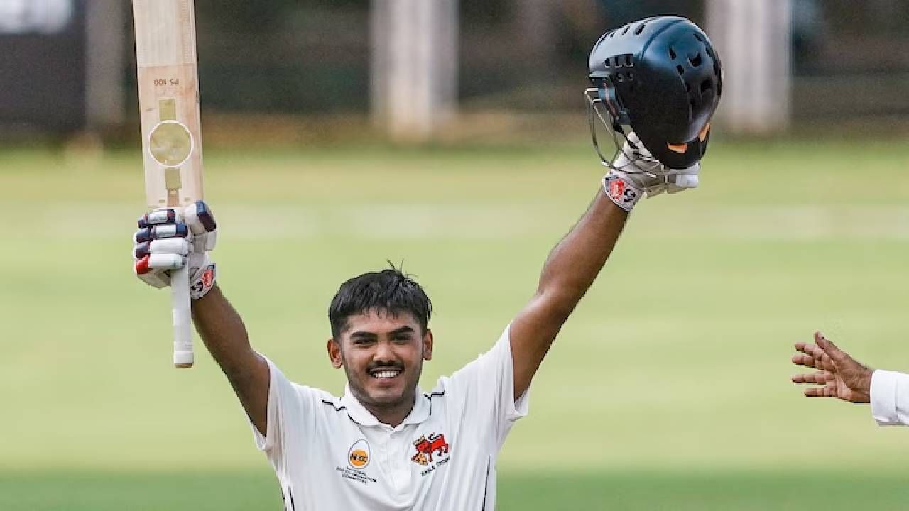 IND vs ENG : केएल राहुलनंतर आयुष म्हात्रेचा धमाका, इंग्लंडमध्ये शतकी खेळी IND vs ENG : केएल राहुलनंतर आयुष म्हात्रेचा धमाका, इंग्लंडमध्ये शतकी खेळी