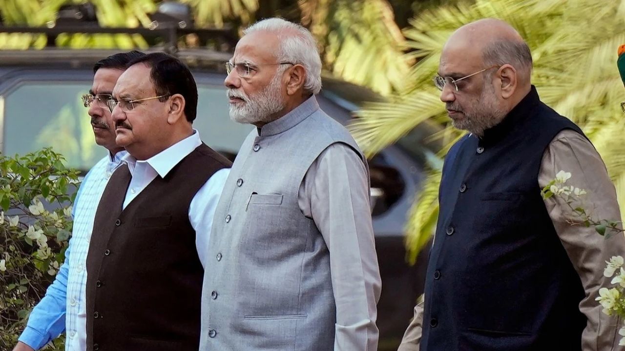 भाजपला मिळू शकते पहिली महिला राष्ट्रीय अध्यक्ष, स्पर्धेत कोणाची नावे चर्चेत? भाजपला मिळू शकते पहिली महिला राष्ट्रीय अध्यक्ष, स्पर्धेत कोणाची नावे चर्चेत?