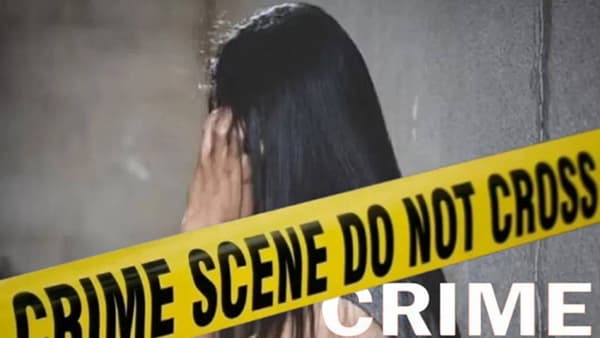 Pune Crime : फॅमिली फ्रेंड म्हणून घरी आला आणि घरातल्या इज्जतीवरच...पुण्यातली चीड आणणारी घटना