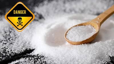 देशावर नवं संकट? सायलंट साल्ट एपिडमिकचा मोठा धोका, अधिक मीठ खाणाऱ्यांना... काय आहे प्रकार?