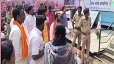 Dharashiv News : अजित पवारांचे बॅनर फाडले; धाराशिवमध्ये छावा संघटनेचे कार्यकर्ते आक्रमक