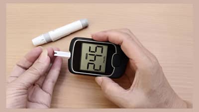 Diabetes : डायबिटीजपासून सावध! शुगर पातळीवरून समजून घ्या ‘धोक्याची घंटा’