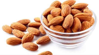 बदाम असली आहेत की नकली? ‘या’ 5 उपायांनी लगेच करा खरी-खोटी तपासणी