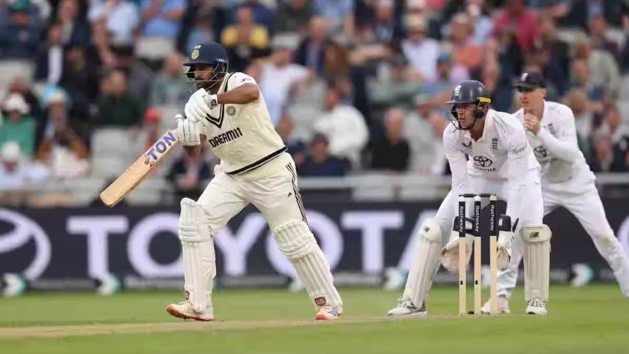 मँचेस्टर कसोटी सामना ड्रॉ झाल्यानंतर गुणतालिकेत काही फरक झाला नाही. दोन्ही संघांना प्रत्येकी चार गुण मिळाले. इंग्लंड तिसऱ्या आणि भारत चौथ्या स्थानावर आहे. दोघांचेही अनुक्रमे 26 आणि 16 गुण आहेत. विजयी टक्केवारी अनुक्रमे 54.17 आणि 33.33 आहे. (Photo- BCCI)