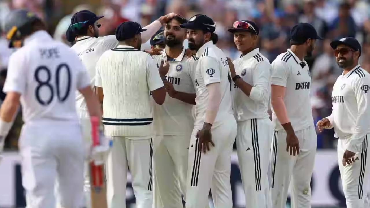 IND vs ENG कसोटी मालिकेनंतर या पाच जणांना मिळणार डच्चू? झालं असं की... IND vs ENG कसोटी मालिकेनंतर या पाच जणांना मिळणार डच्चू? झालं असं की...