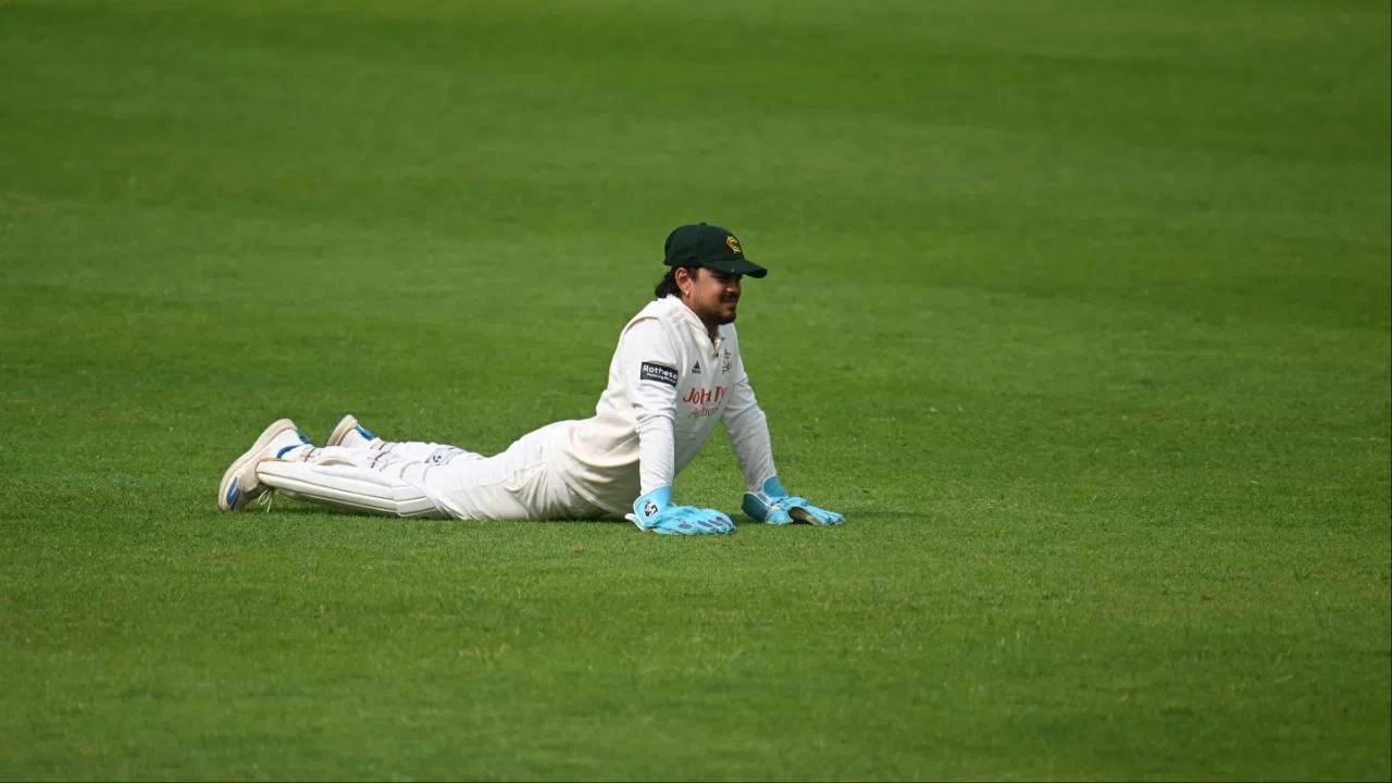 IND vs ENG: इंग्लंडविरुद्धच्या पाचव्या कसोटीत इशान किशनची होणार एन्ट्री? जाणून घ्या पाच कारणं IND vs ENG: इंग्लंडविरुद्धच्या पाचव्या कसोटीत इशान किशनची होणार एन्ट्री? जाणून घ्या पाच कारणं