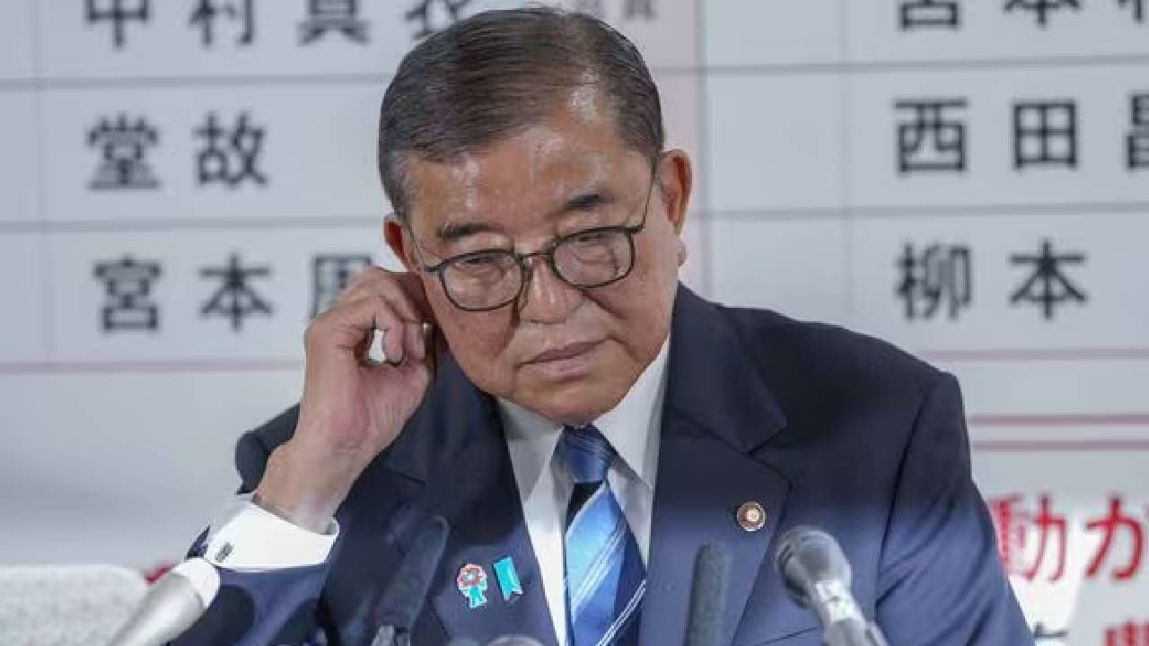 मोठी बातमी! सरकार अल्पमतात, पंतप्रधान राजीनामा द्यायला तयार नाही