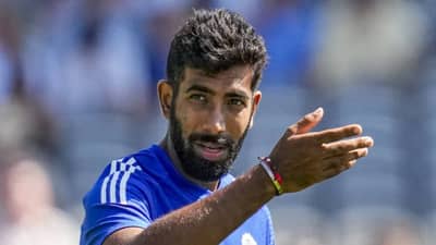 सुनील गावस्कर यांनी बुमराहवर साधला निशाणा? सुपरस्टार असा उल्लेख करत मारला टोमणा