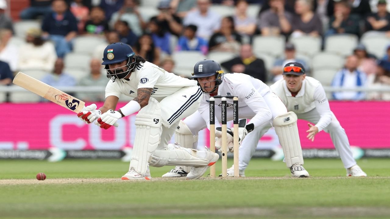 ENG vs IND : टीम इंडिया पाचव्या कसोटीसाठी सज्ज, इंग्लंडला मालिका जिंकण्यापासून रोखणार? ENG vs IND : टीम इंडिया पाचव्या कसोटीसाठी सज्ज, इंग्लंडला मालिका जिंकण्यापासून रोखणार?