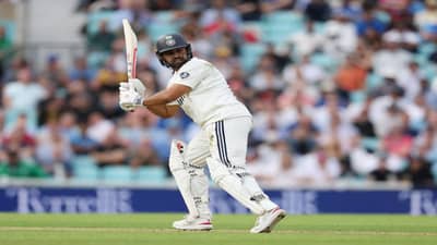 Karun Nair : करुण नायरला अखेर सूर गवसला, इंग्लंड विरुद्ध झुंजार अर्धशतक