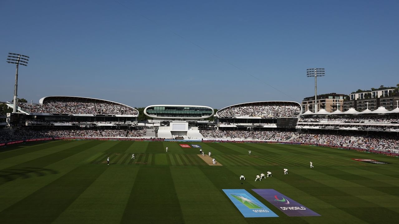 ENG vs IND : गुरुवारपासून तिसरा सामना, लॉर्ड्समध्ये मॅचला किती वाजता सुरुवात? ENG vs IND : गुरुवारपासून तिसरा सामना, लॉर्ड्समध्ये मॅचला किती वाजता सुरुवात?