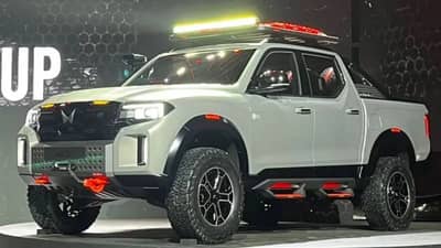 टोयोटाला या मॉडेलमधून महिंद्रा देणार उत्तर, स्कॉर्पिओ आणि थार एकत्र करून बनवली अशी गाडी; जाणून घ्या