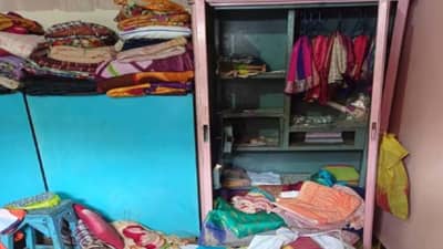 कपाट उघडताच कपडे खाली पडतात? मग या सोप्या ट्रिक्समुळे मिळेल मोकळी जागा