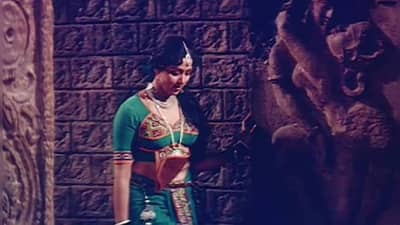 44 वर्षांपूर्वी आलेल्या या चित्रपटासमोर शोलेही फेल! 3 कोटींच्या बजेटमध्ये कमावले होते 16 कोटी