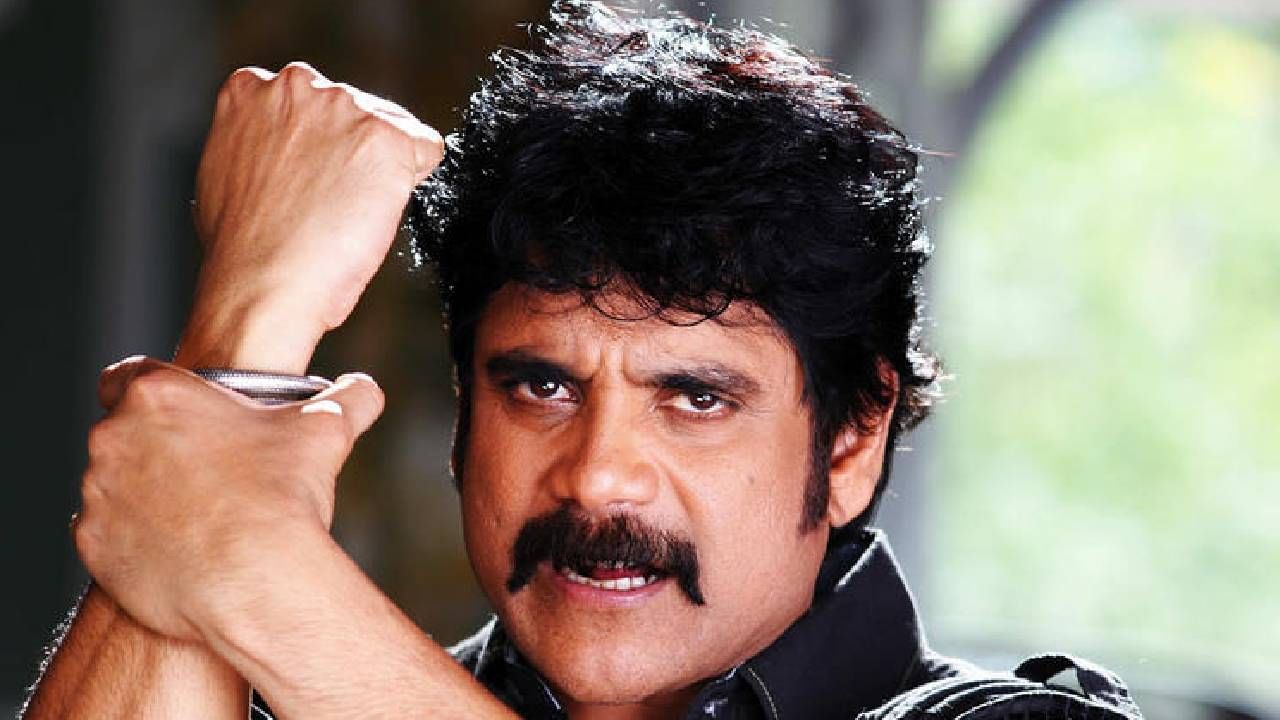 नागार्जुन यांनी एक-दोन नव्हे तर तब्बल 15 वेळा या मराठी अभिनेत्रीच्या वाजवली कानाखाली नागार्जुन यांनी एक-दोन नव्हे तर तब्बल 15 वेळा या मराठी अभिनेत्रीच्या वाजवली कानाखाली