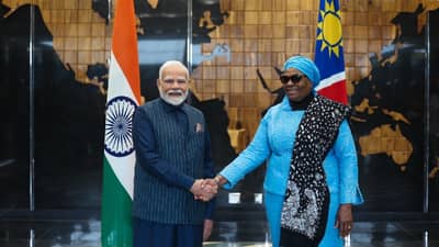 पंतप्रधान मोदी यांना नामिबियाचा सर्वोच्च नागरिक पुरस्कार, राष्ट्राध्यक्षांच्या हस्ते गौरव