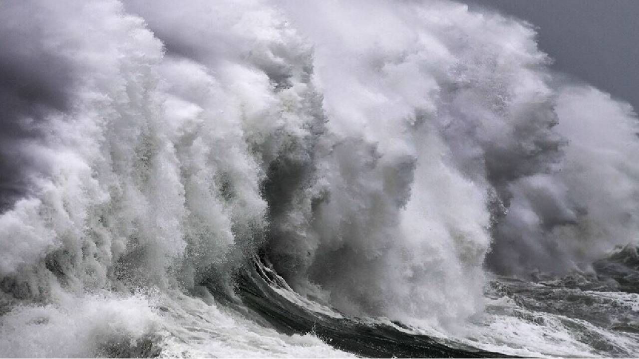 जग हादरले… जापानमध्ये 16 ठिकाणी भूकंप, अमेरिकेसह या देशात खळबळ, रशियातील महाभयंकर भूकंपाने मोठं संकट