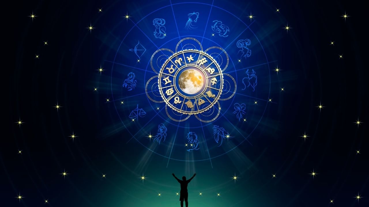 ३, १२, २१ किंवा ३० ही जन्मतारीख असलेल्या व्यक्तींवर बृहस्पतीचे वर्चस्व असते. त्यामुळे या लोकांनी शक्यतो पिवळा रुमाल जवळ ठेवावा. हे अत्यंत शुभ मानले जाते. यामुळे तुमच्या कामात तुम्हाला यश मिळते. तसेच तुमच्या जीवनात समृद्धी व प्रगतीचा मार्ग मोकळा करतो.
