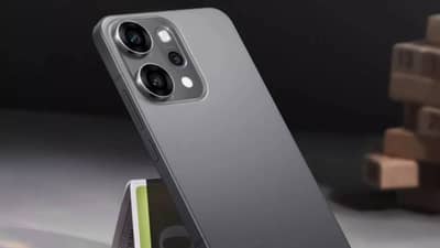 50MP कॅमेरा आणि AI फिचर्स असलेला Oppo Reno 14 5G सीरीज भारतीय बाजारात लाँच, जाणून घ्या किंमत