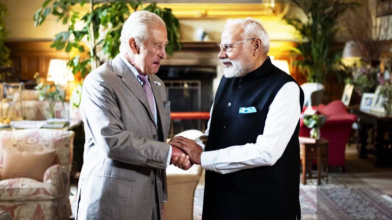 PM Modi UK Visit : पंतप्रधान मोदींची किंग चार्ल्सशी भेट; काय दिले खास गिफ्ट, लंडनमध्ये त्याचीच चर्चा