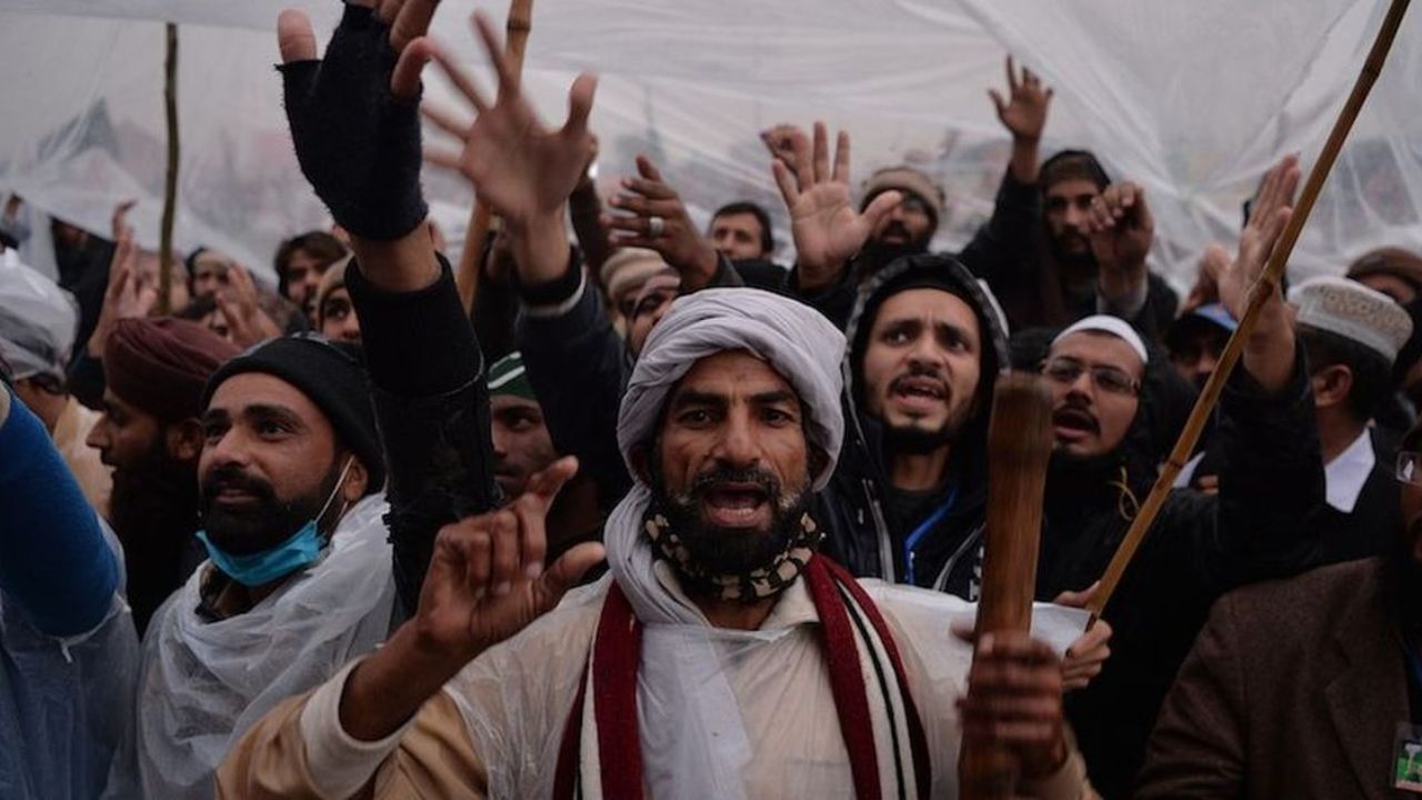 पाकिस्तानच्या खैबर पख्तुनख्वा प्रांतात आंदोलनावर गोळीबार, 7 ठार