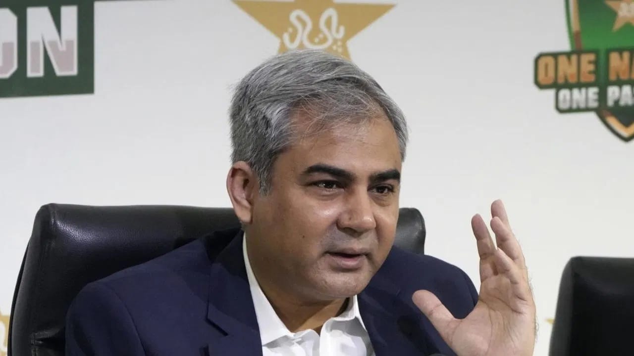 WI vs PAK : पाकिस्तान क्रिकेटला मोठा झटका, विंडीजने लायकी काढली, नक्की काय?