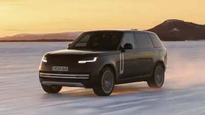 रेंज रोव्हर इलेक्ट्रिक कधी लॉन्च होणार, वेळ का लागतोय? जाणून घ्या