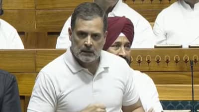 Operation Sindoor: सरकार लढायला तयार नव्हते, अवघ्या 30 मिनिटात सरेंडर केलं, राहुल गांधींचा आरोप