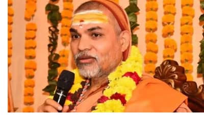 एकनाथ शिंदे यांचे नाव सुवर्ण अक्षरांनी लिहिणार? अविमुक्तेश्वरानंद सरस्वती यांनी असे का म्हटले?