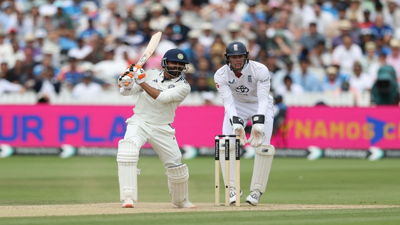 Ravindra Jadeja चं सलग चौथं अर्धशतक, लॉर्ड्स टेस्ट रंगतदार स्थितीत, विजयासाठी 30 धावांची गरज, टीम इंडिया जिंकणार? Ravindra Jadeja चं सलग चौथं अर्धशतक, लॉर्ड्स टेस्ट रंगतदार स्थितीत, विजयासाठी 30 धावांची गरज, टीम इंडिया जिंकणार?